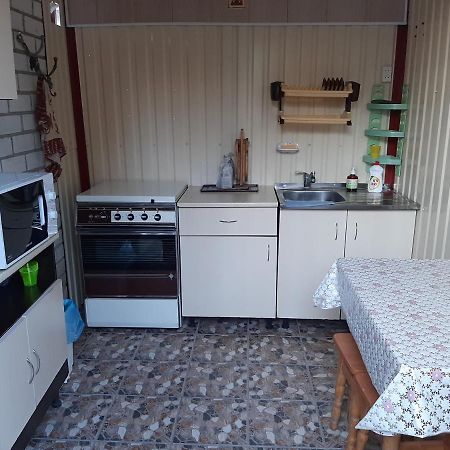 Mini Hotel Уютный Дворик Odessa Dış mekan fotoğraf