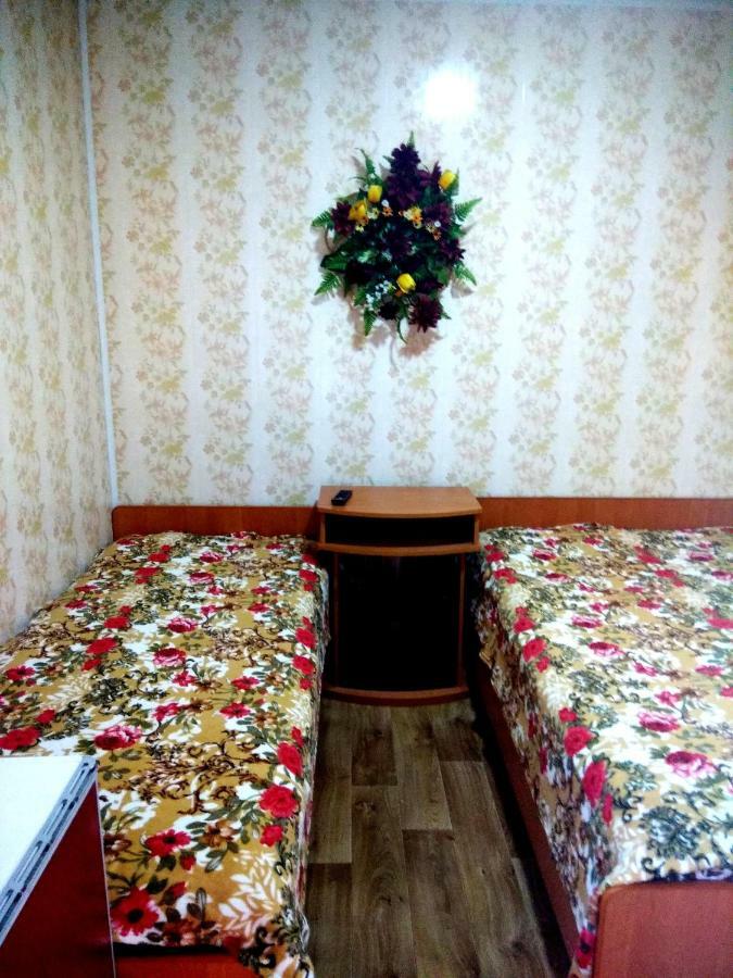 Mini Hotel Уютный Дворик Odessa Dış mekan fotoğraf