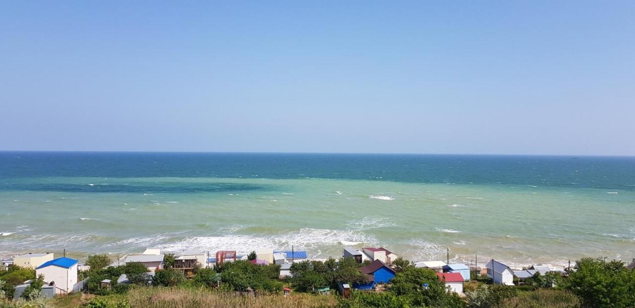Mini Hotel Уютный Дворик Odessa Dış mekan fotoğraf